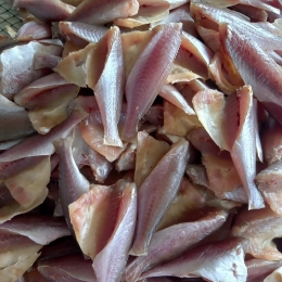 Khô Đù 100k - 160k/kg ( Theo Thời Giá - Tùy theo size )